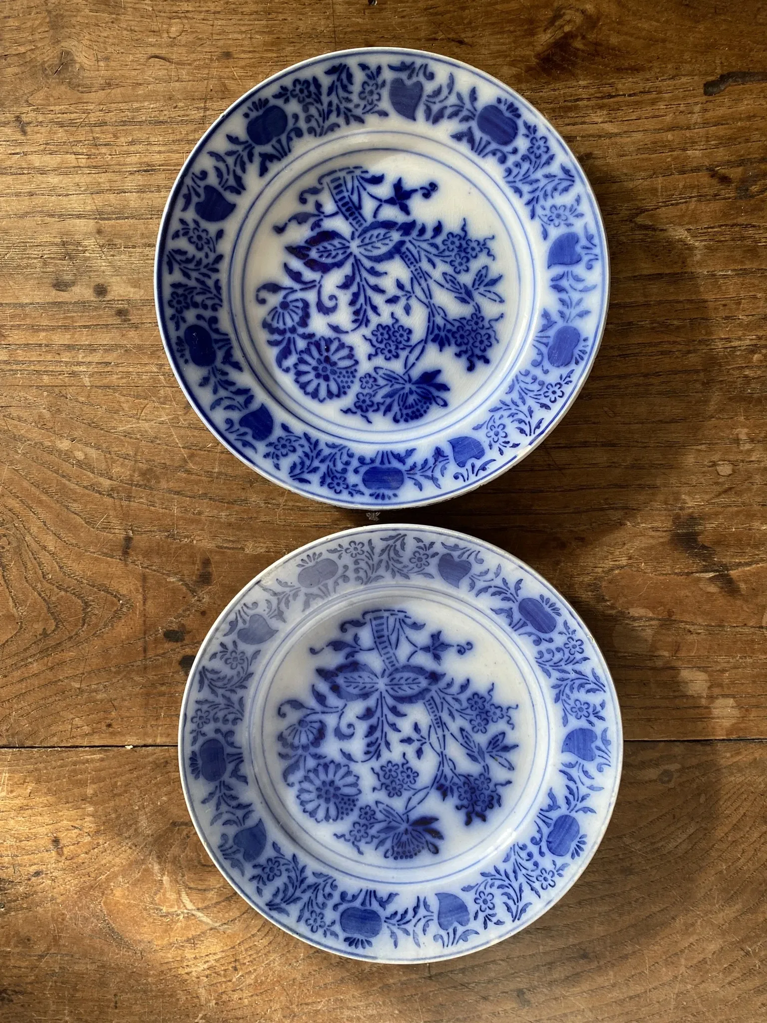 Assiettes Luneville en faïence opaque