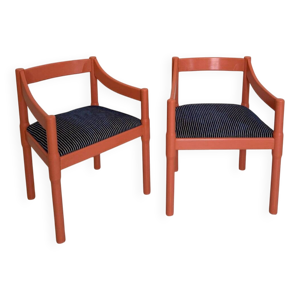 Chaises Carimate par - vico magistretti