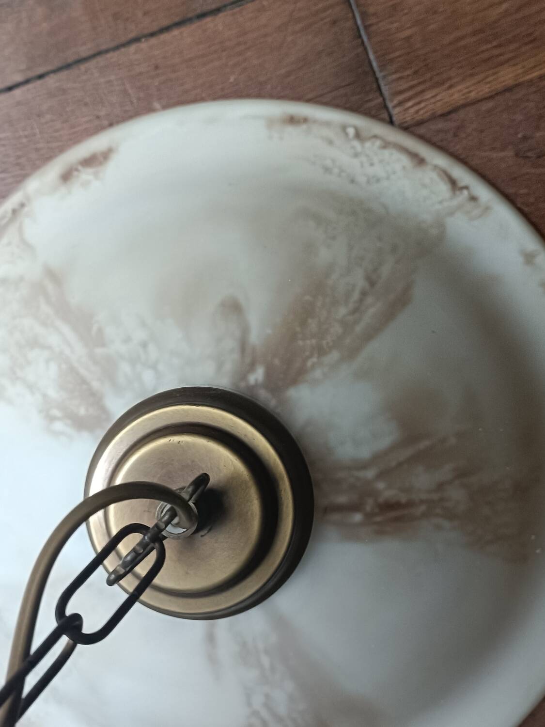 Art Deco style pendant light with marbled glass