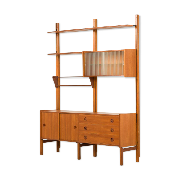 Un meuble mural autoportant scandinave par Sven Andersen, Norvège, années 1960.