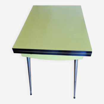 Vintage table in yellow formica