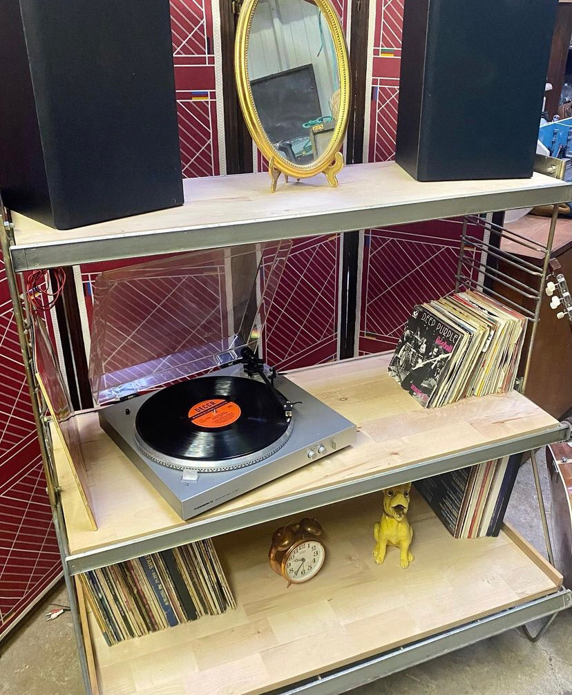 Furniture grocery shelves 50s