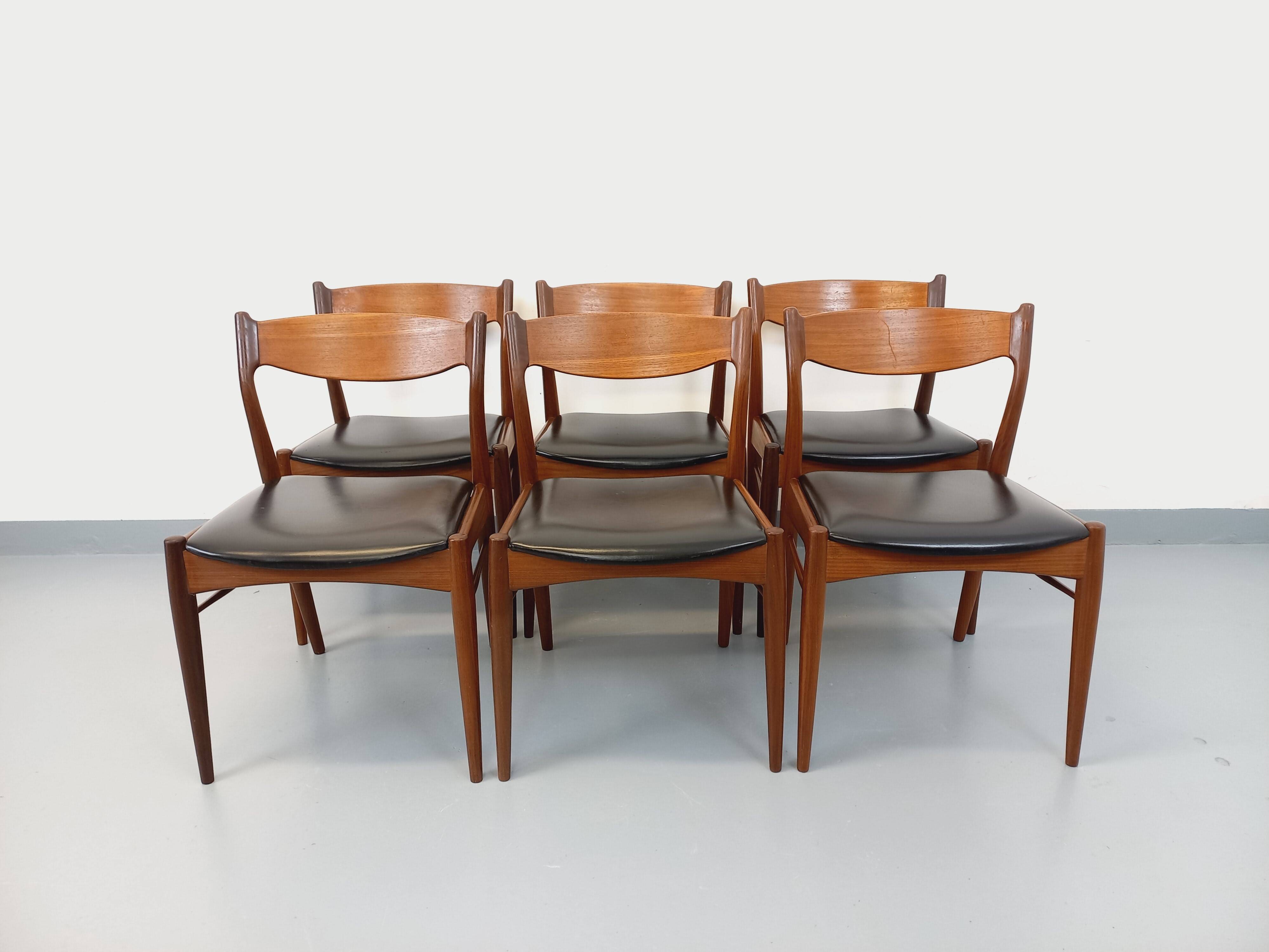 6 vintage Danish Scandinavian chairs by Aerthoj Jensen & Molholm in teak.