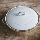 Porcelain presentation with white gold edging