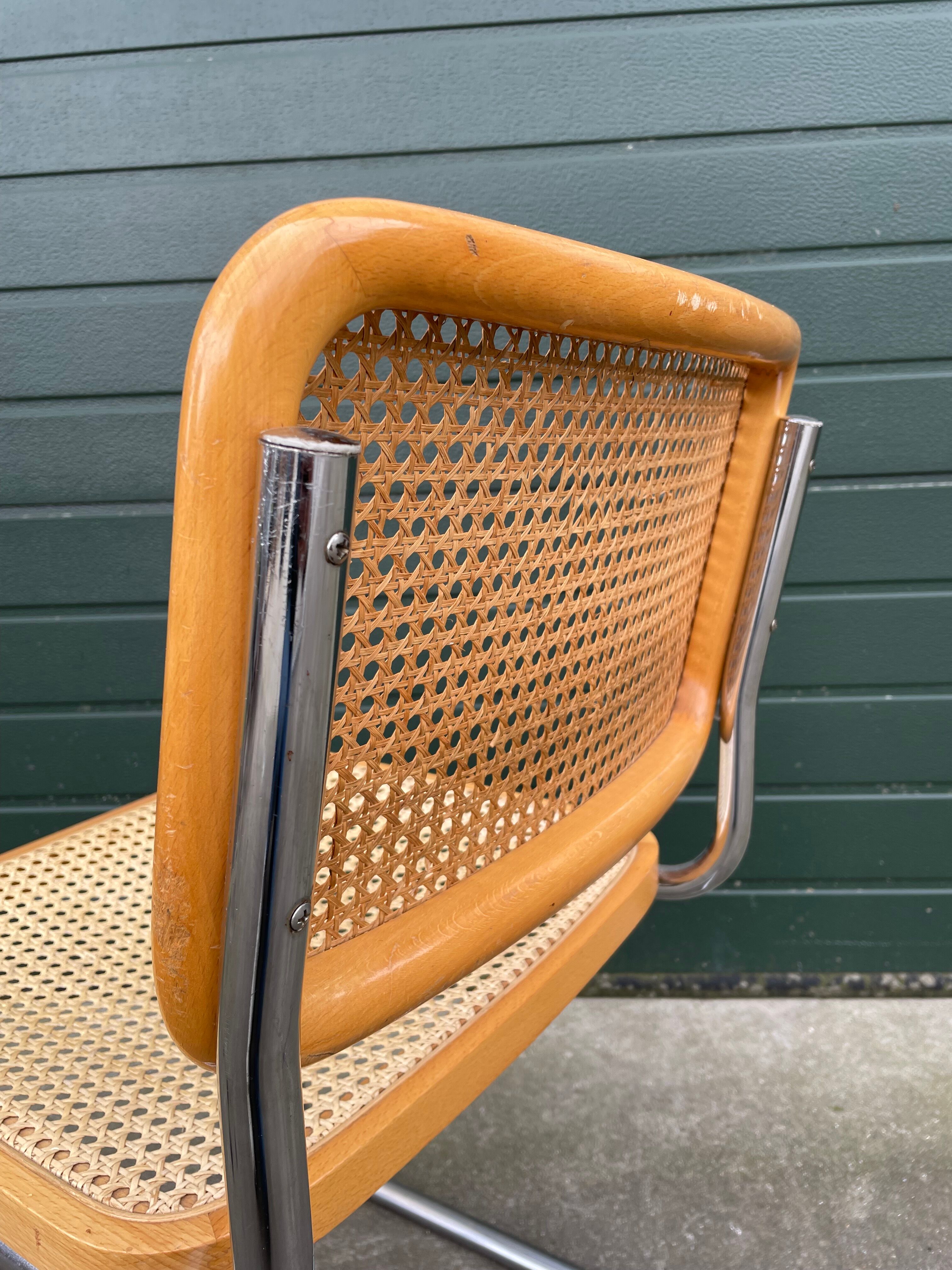 Lot de 4 chaises Cesca modèle b32 en chrome fabriqué en italie par Marcel Breuer