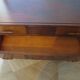 Commode longue–3 tiroirs -style colonial–Teinte acajou