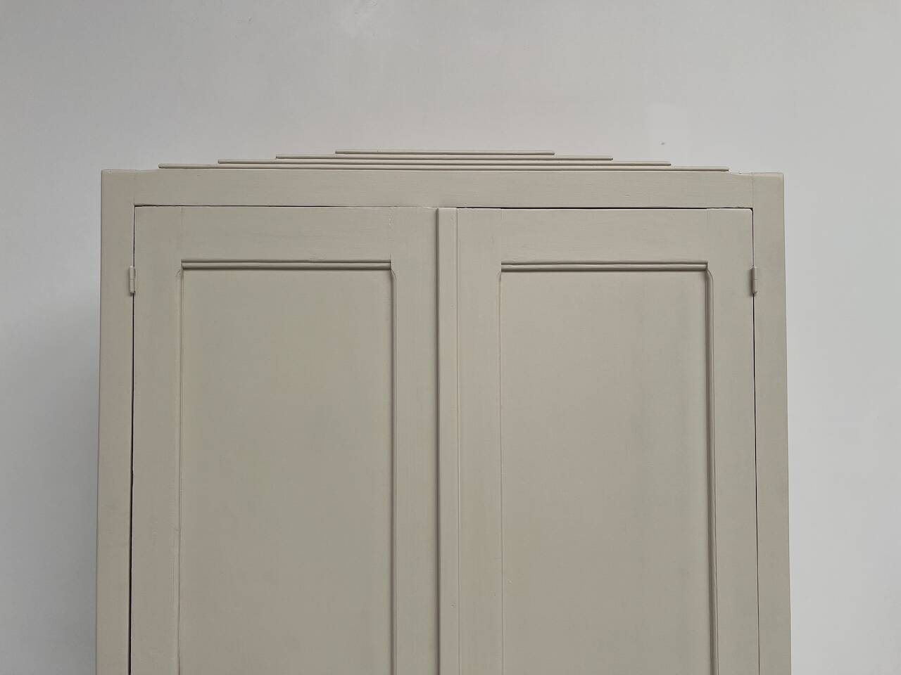 Restored 1930 art deco wardrobe, pure linen color