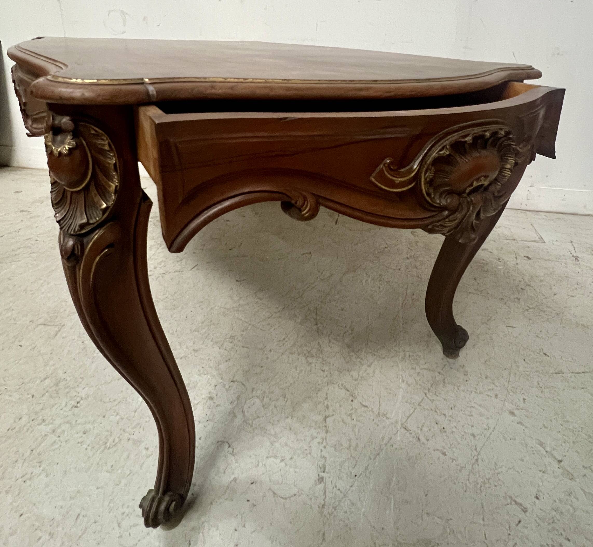 Louis XV style desk in solid walnut, 19th century