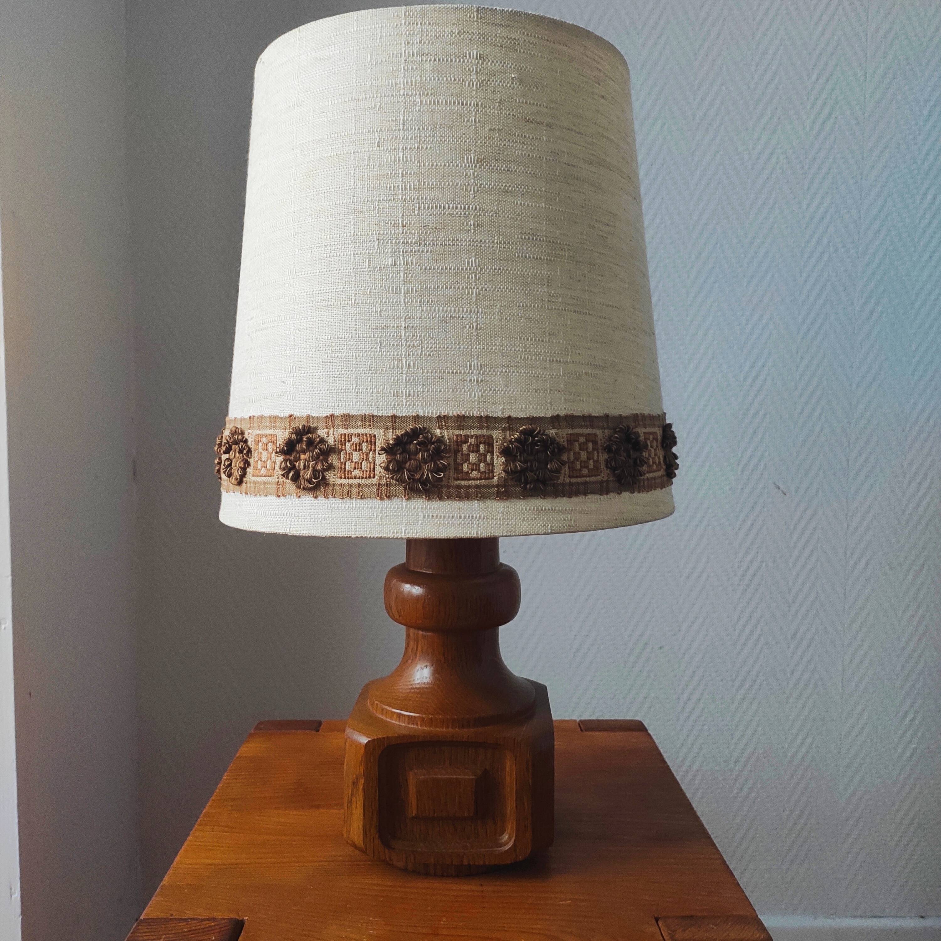 Vintage 70s oak living room lamp