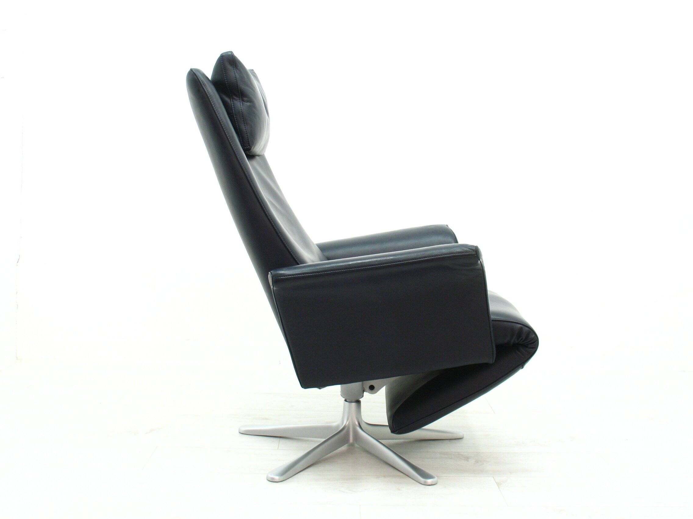 Fsm model filou armchair, 1990s