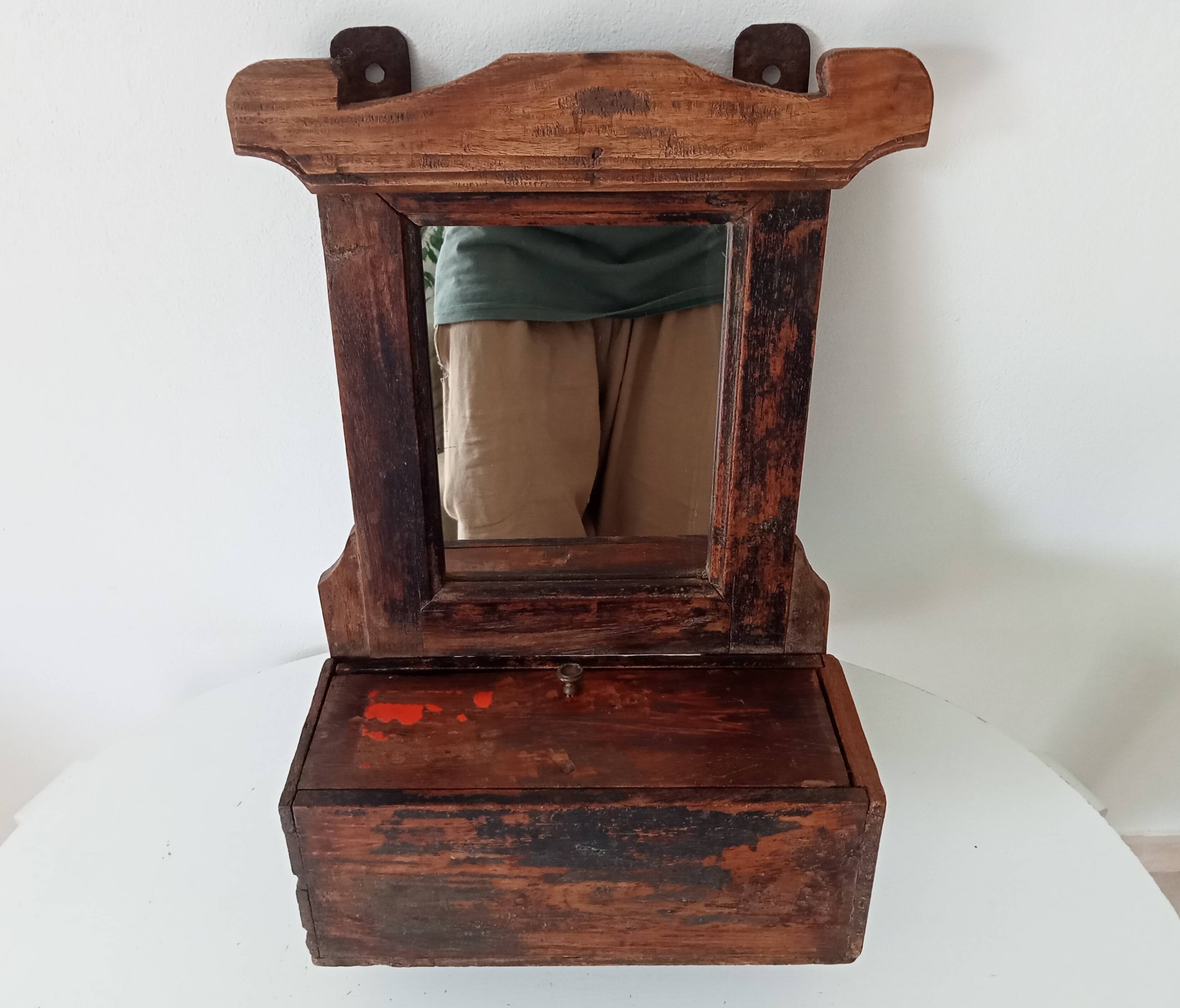 Antique Hindu barber's mirror