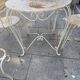 Table de jardin et 4 chaises en fer blanc