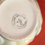 Pitcher in dabbling