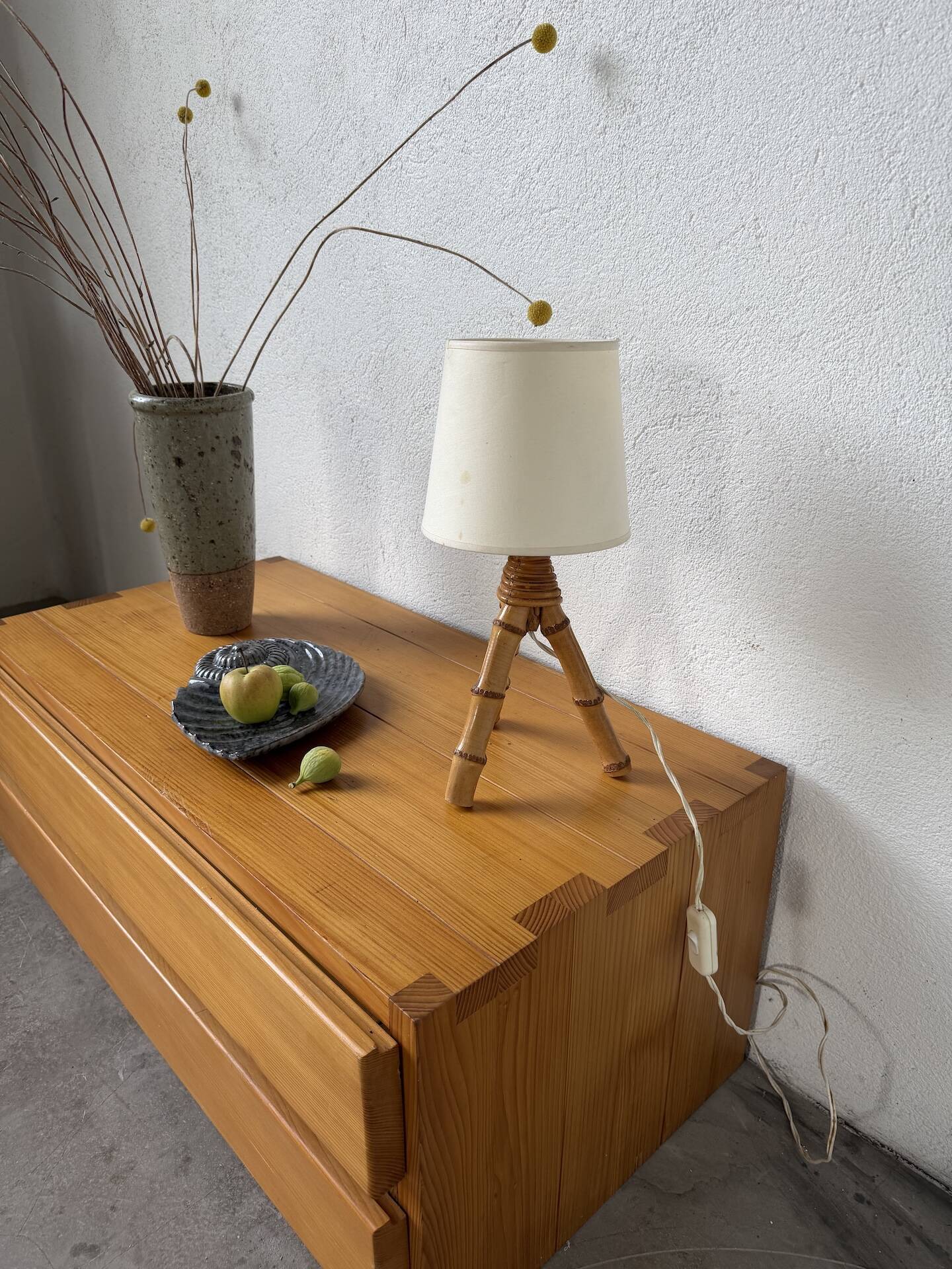 1960s rattan desk or table lamp