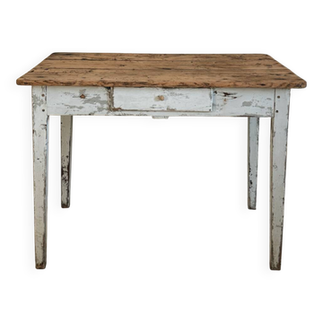 Table patinée