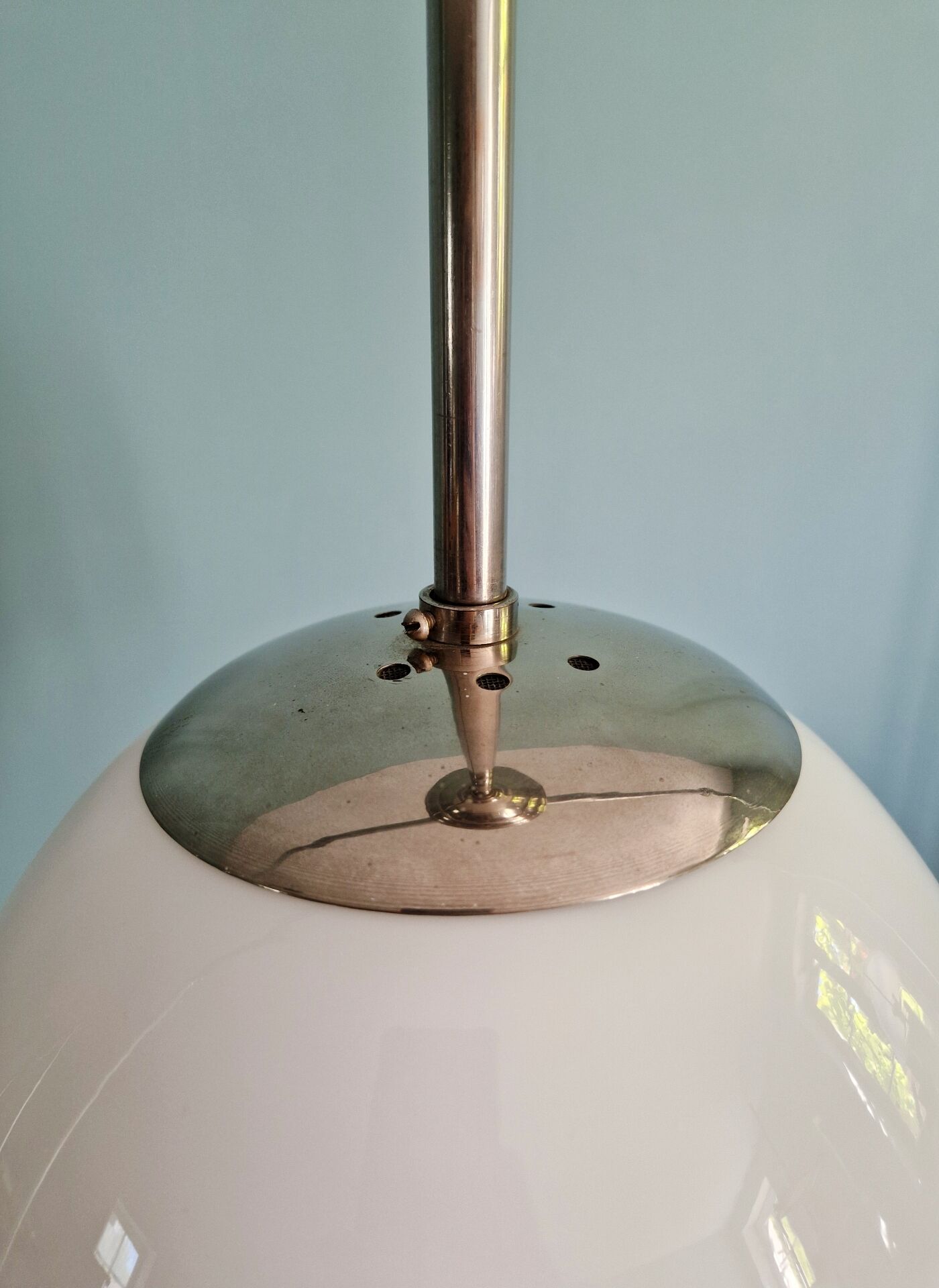 Bauhaus suspension in chrome metal and white opaline, 1930