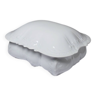 Vintage Limoges porcelain bonbonnière in white with rococo decoration.