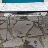 Formica table and 6 chairs