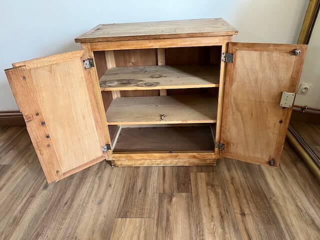 Parisian sideboard with 2 doors
