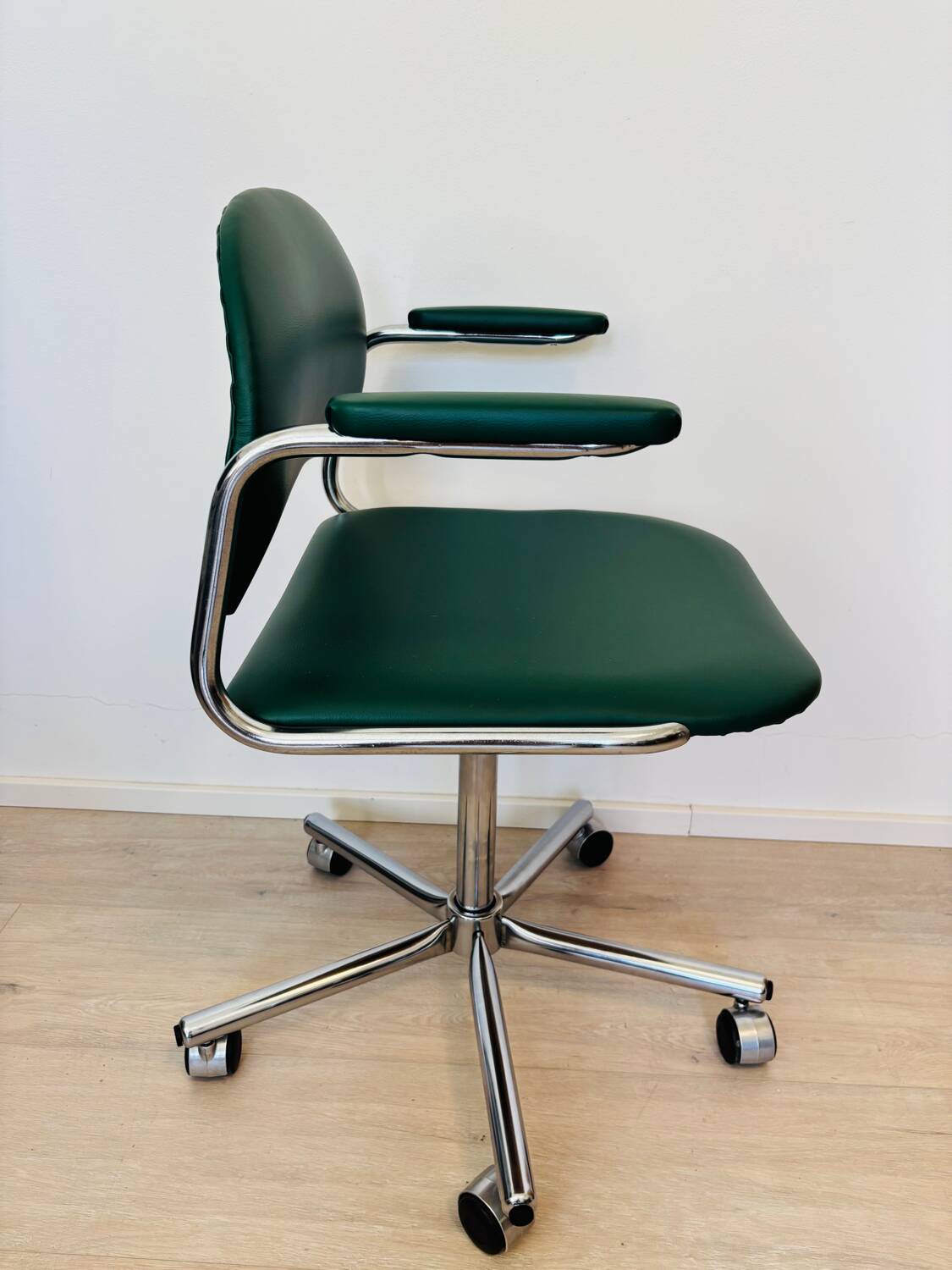 Fully Restored Kovona Green Office Chair from Czechoslovakia 1970’s