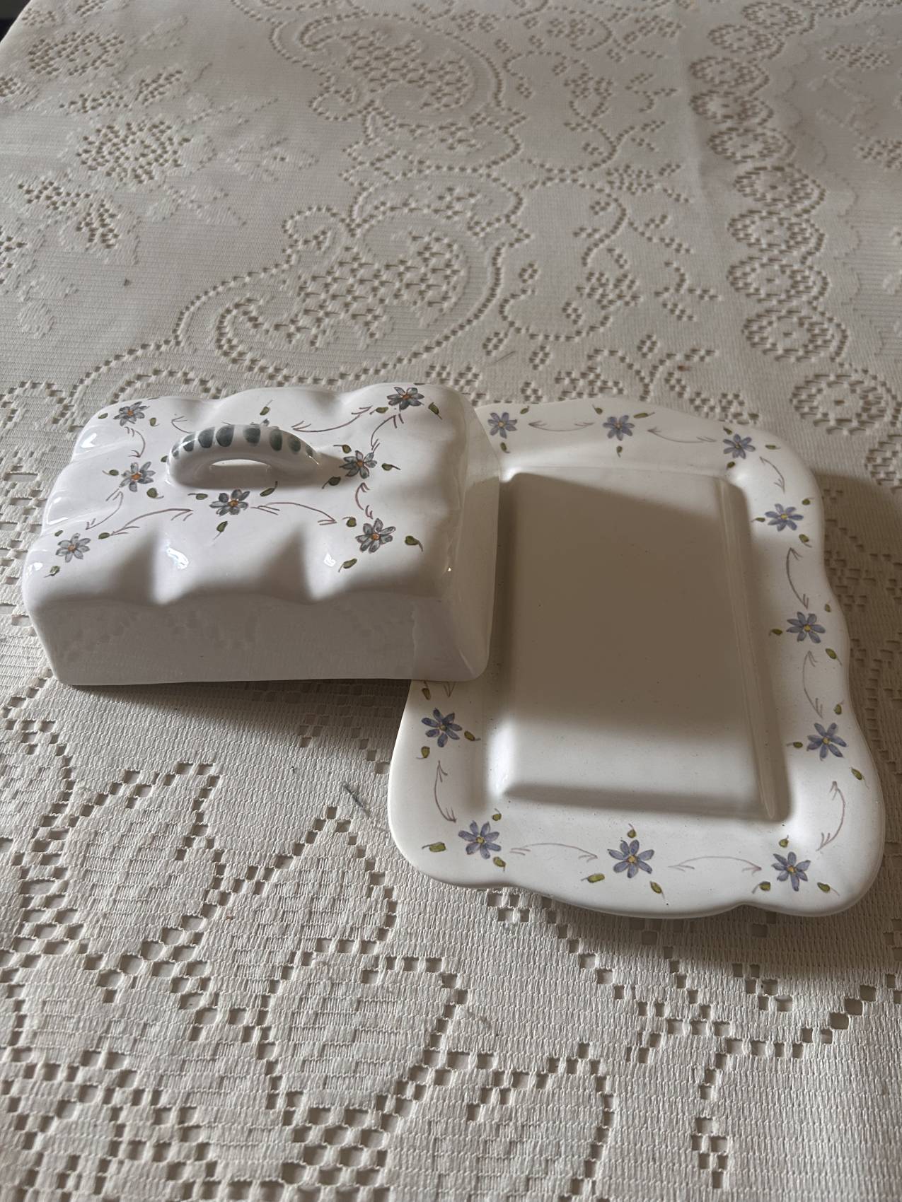 Handcrafted floral earthenware butter dish from the 1970s – Artisan production