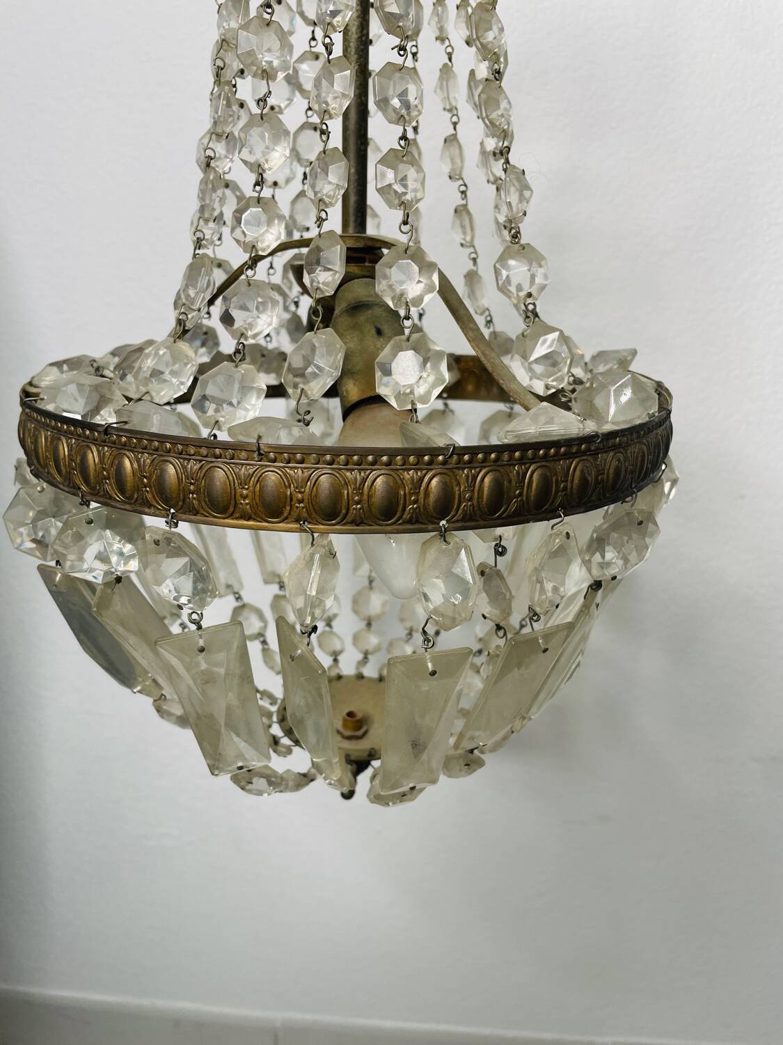 Lustre montgolfière en laiton à pampilles