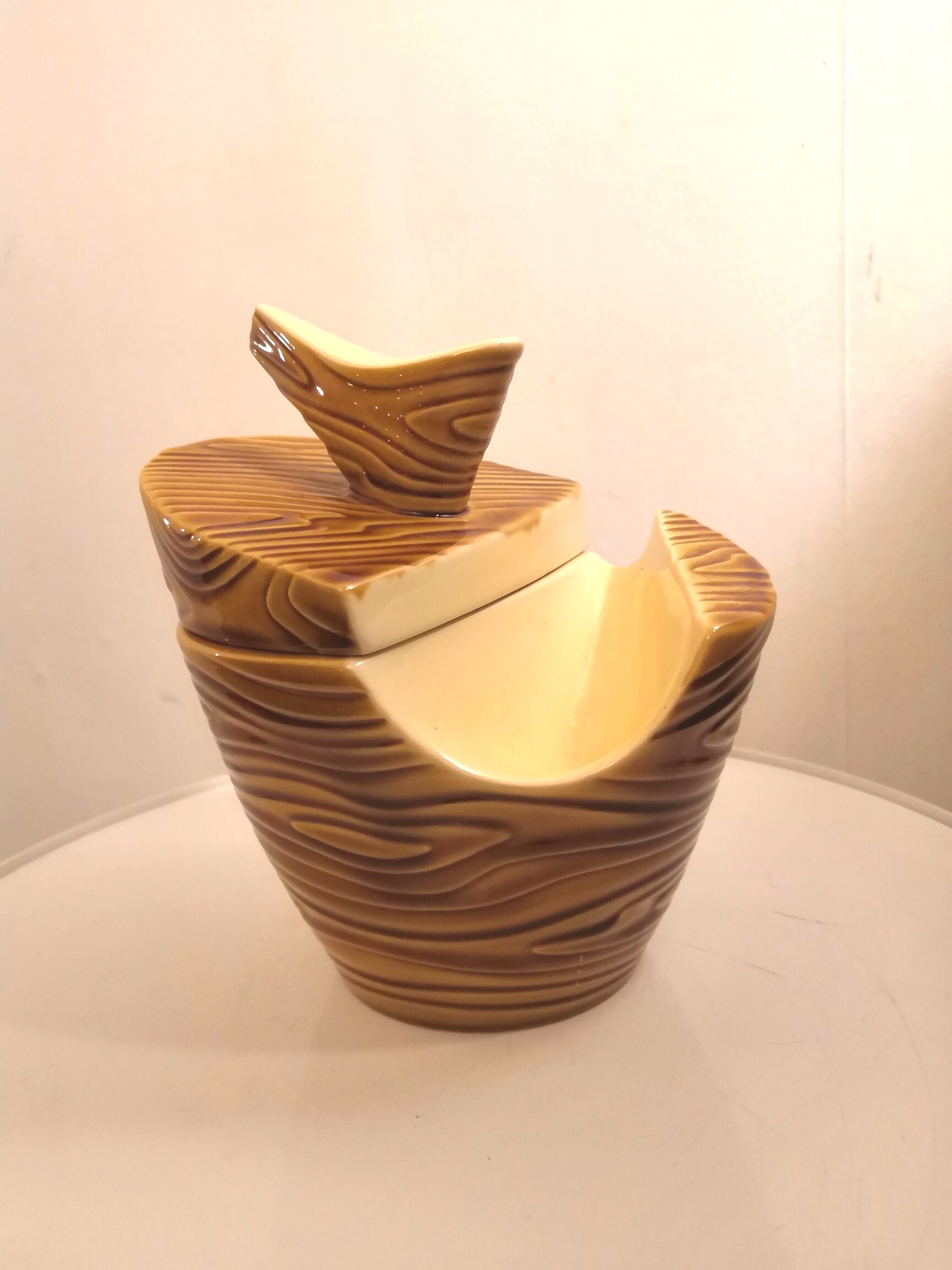 Pofrte pipe et tabatière en céramique design Nicotea années 60