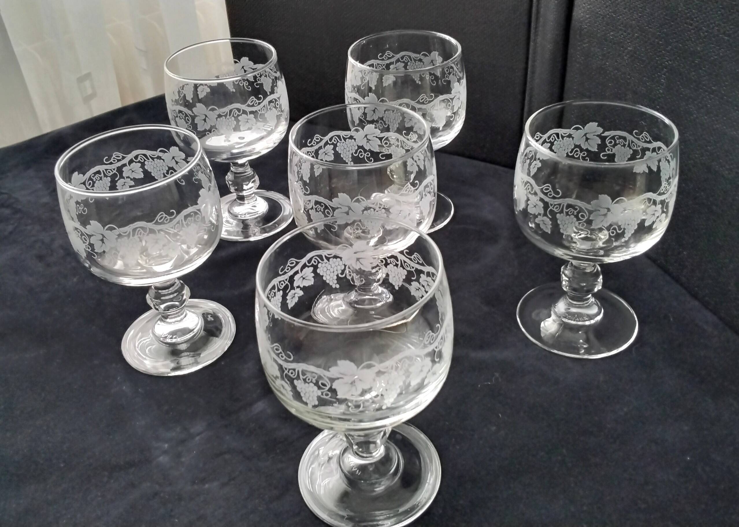 6 Crystal d'Arques wine glasses Model Sarments