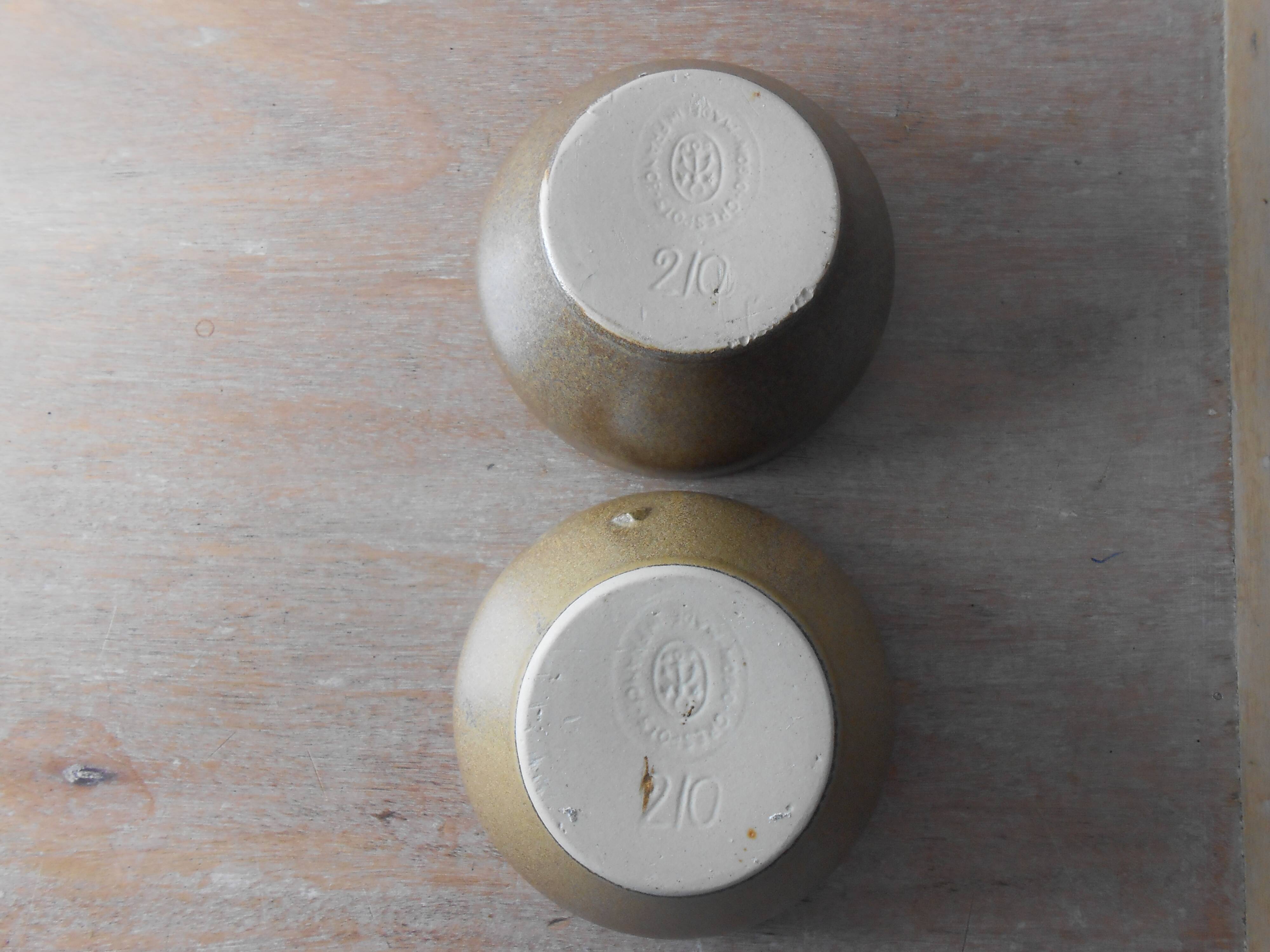 Small bowls in stoneware Digoin, France