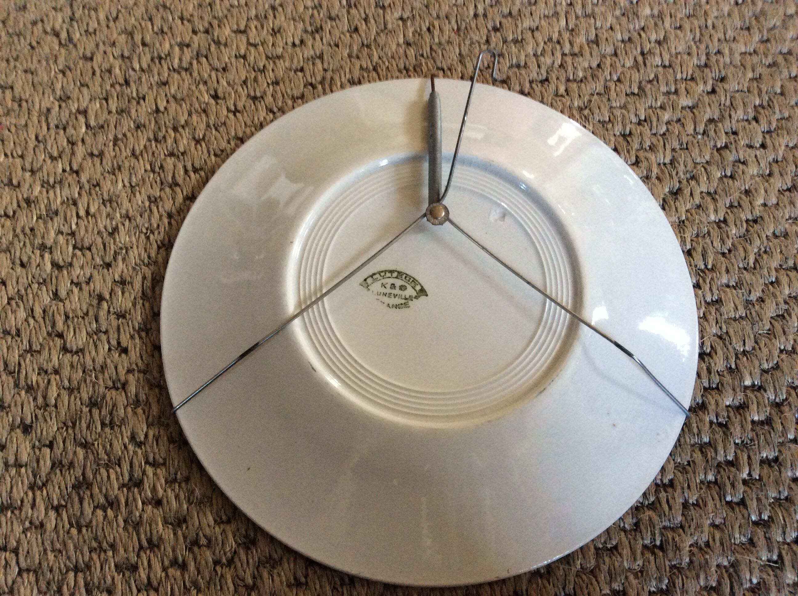 Assiette murale