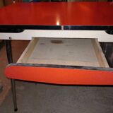 Extendable table + drawer in red Formica – Vintage