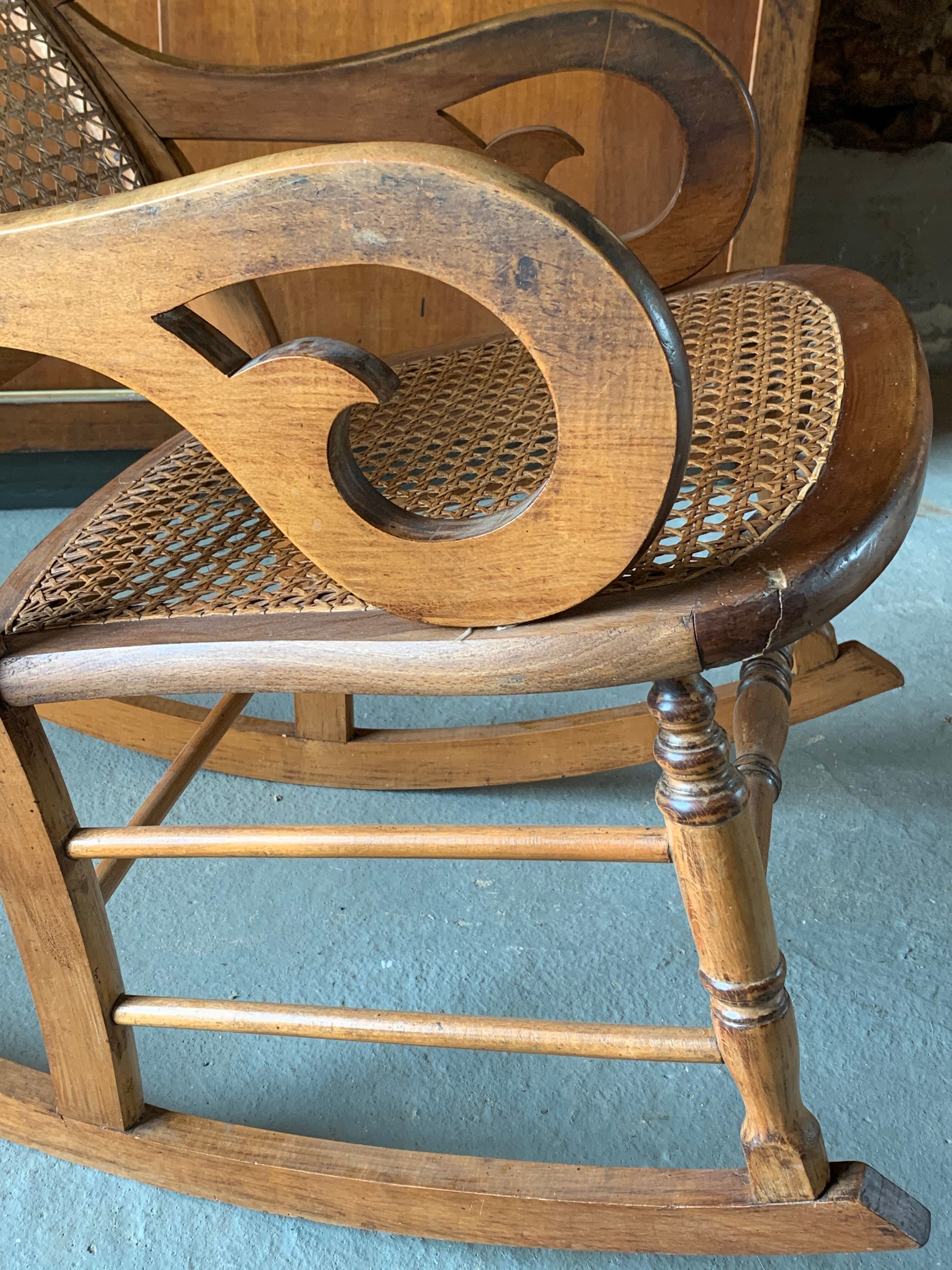 rocking-chair - wood and canning