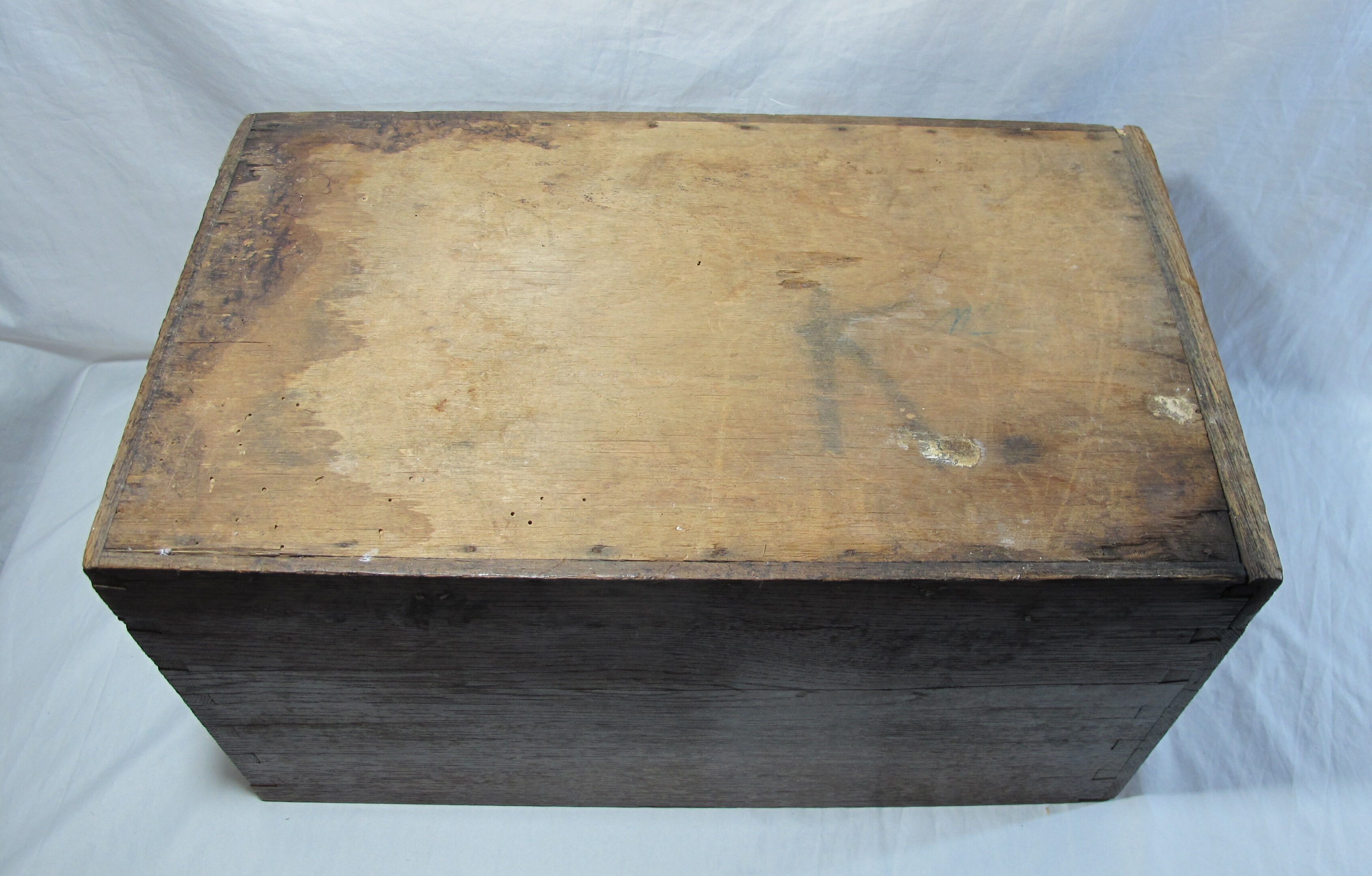 Large oak storage box