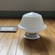 Grand plafonnier globe verre opaline blanc 30 cm base de fixation aluminium
