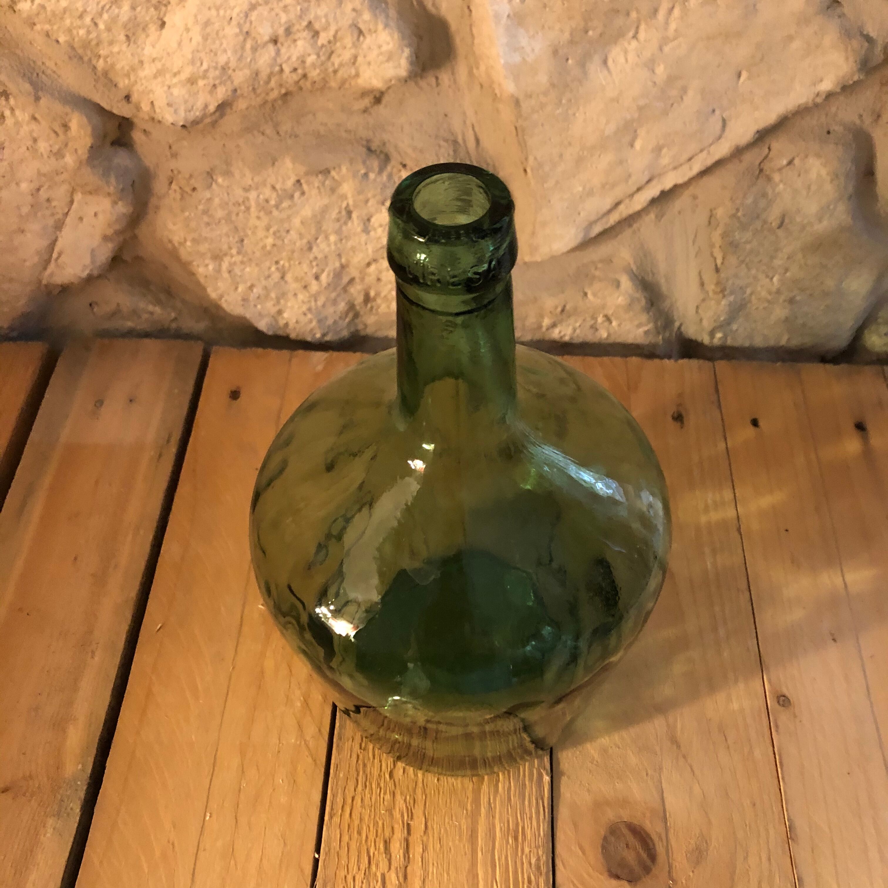 Demijohn