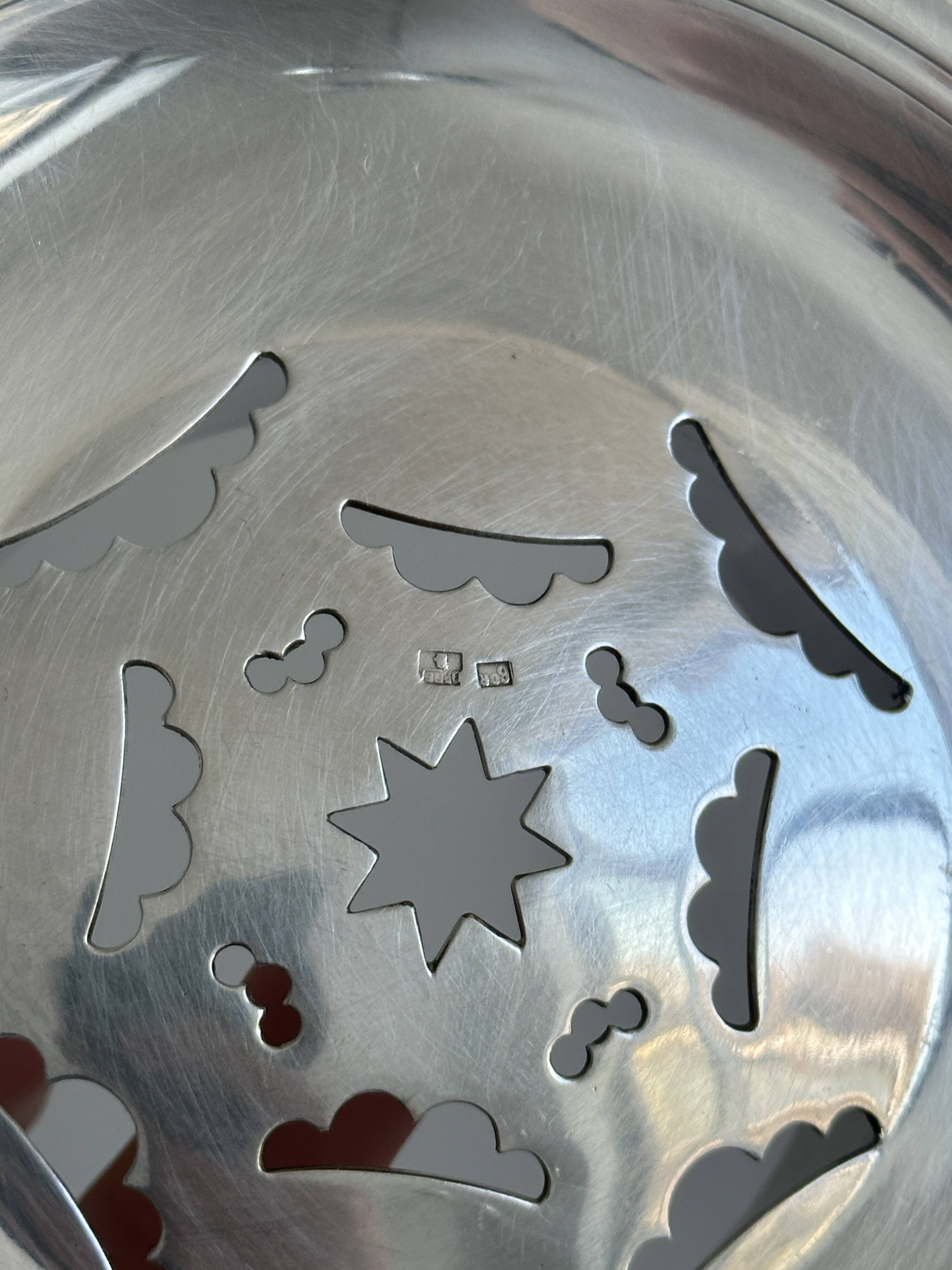 Old silver-plated metal presentation butter dish in Coquillor style