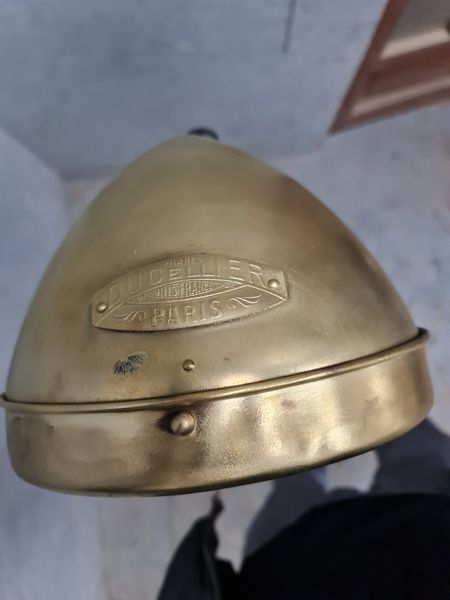 Ancien phare Ducellier en laiton poli sur trépied laiton réglable