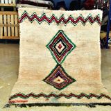 Vintage Boujaad Moroccan Berber rug 184 x 126 cm