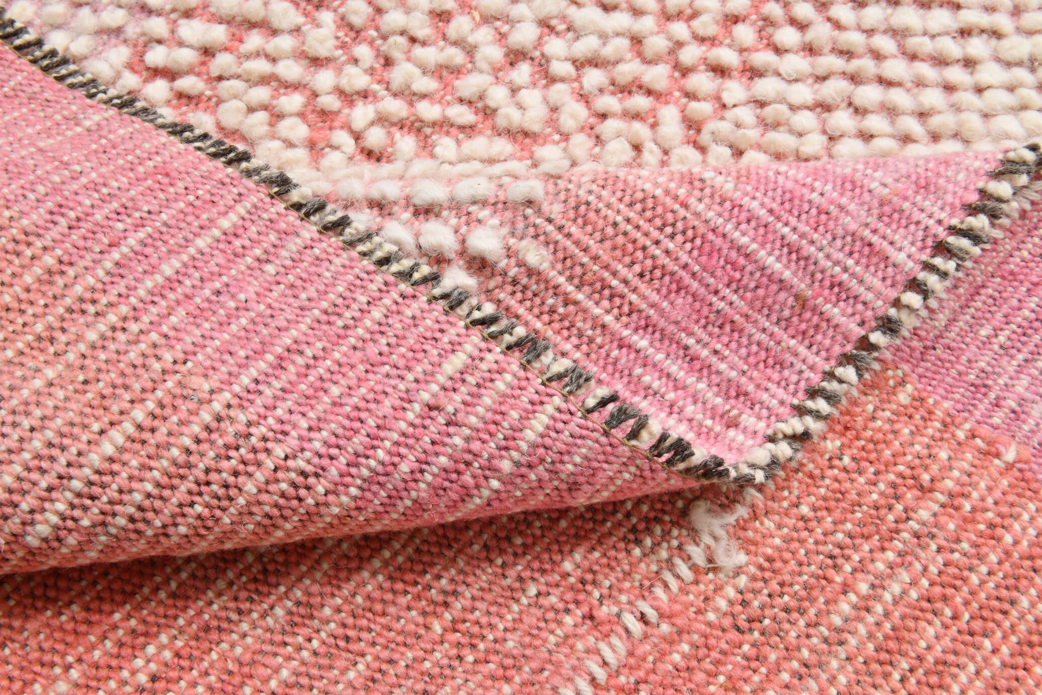 Oversize Pink Kilim Rug, 265x322Cm
