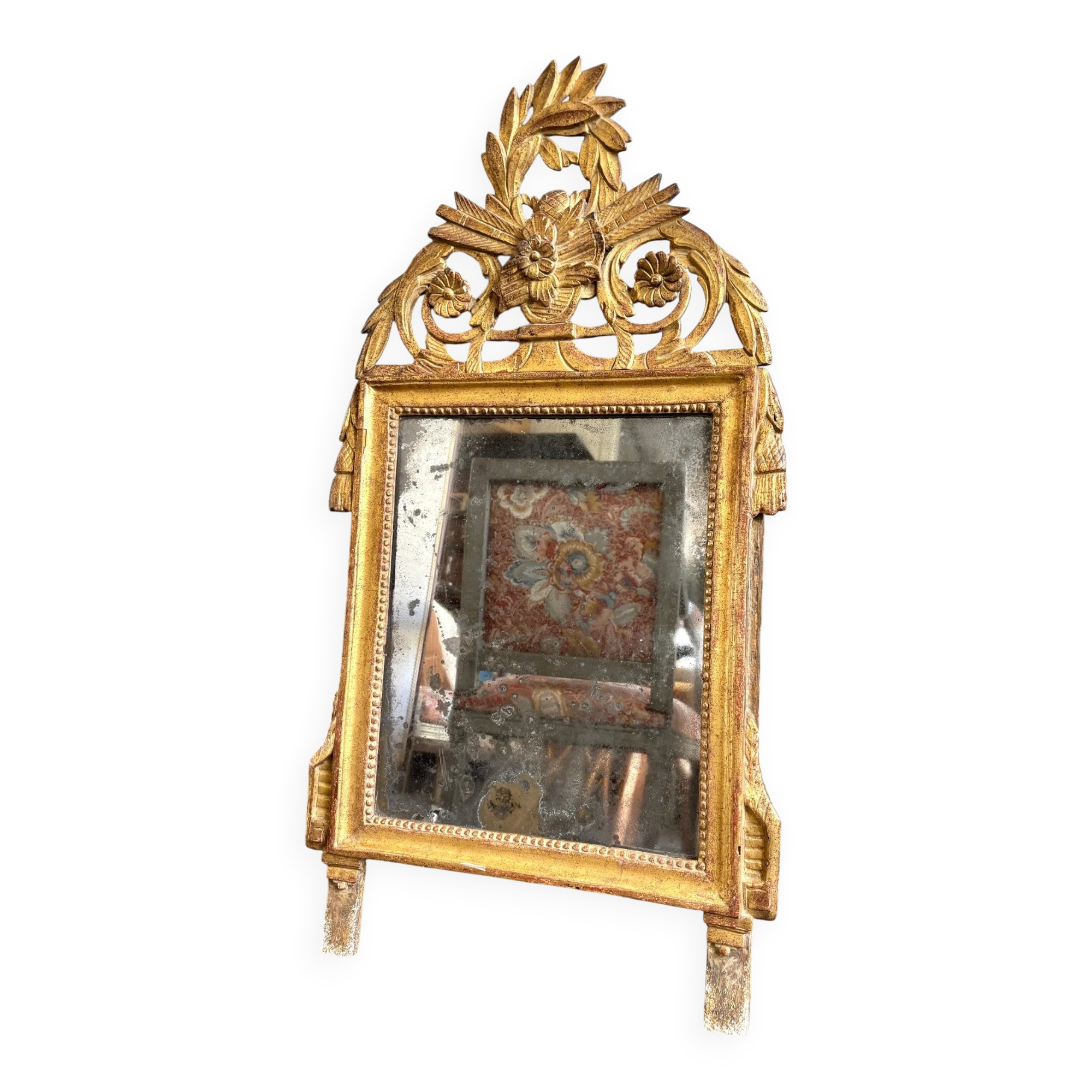 Miroir à fronton en bois et stuc doré 85,5 x 45 cm