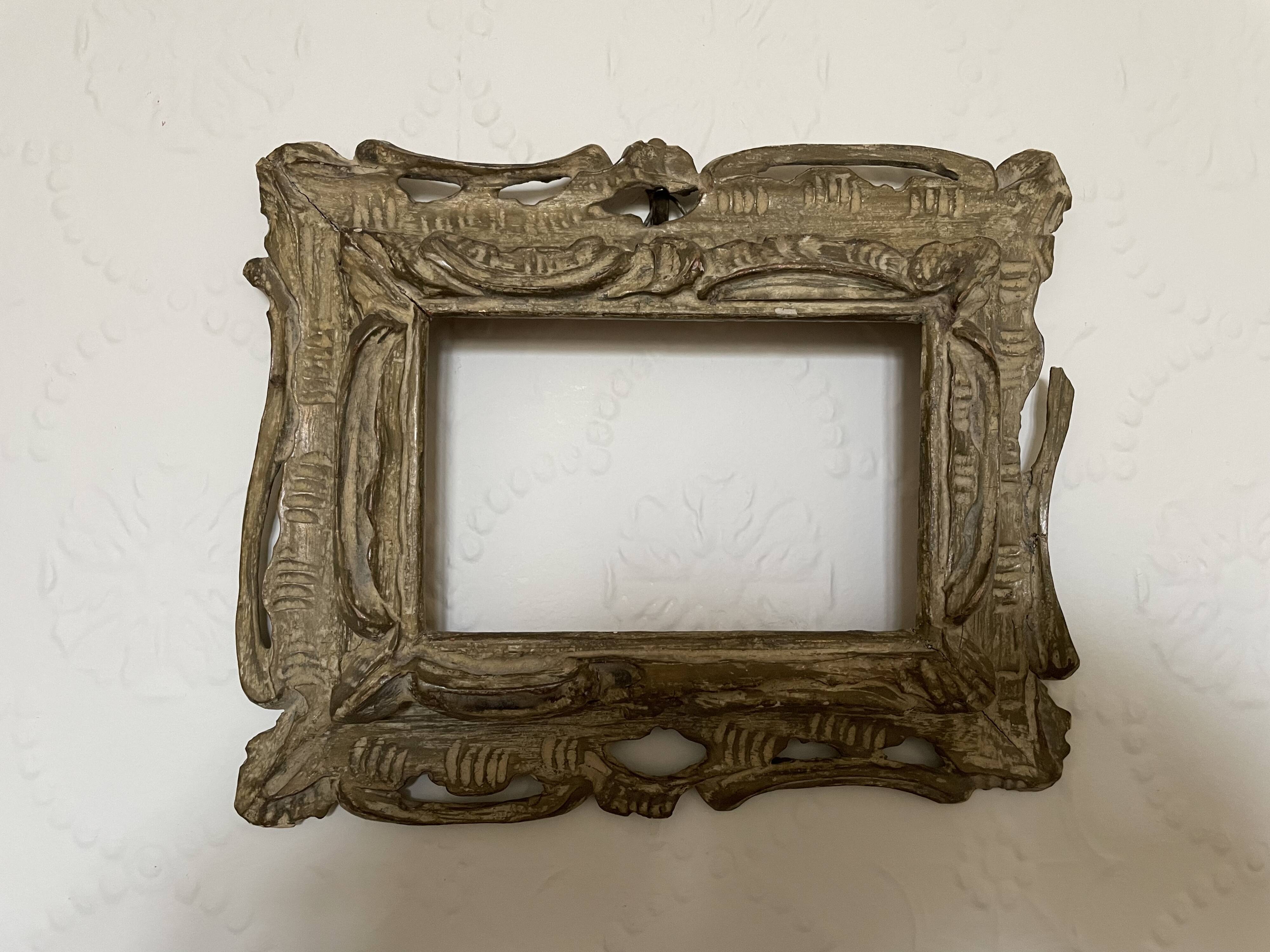 Cadre en bois ancien