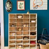 Workshop furniture with 36 lockers