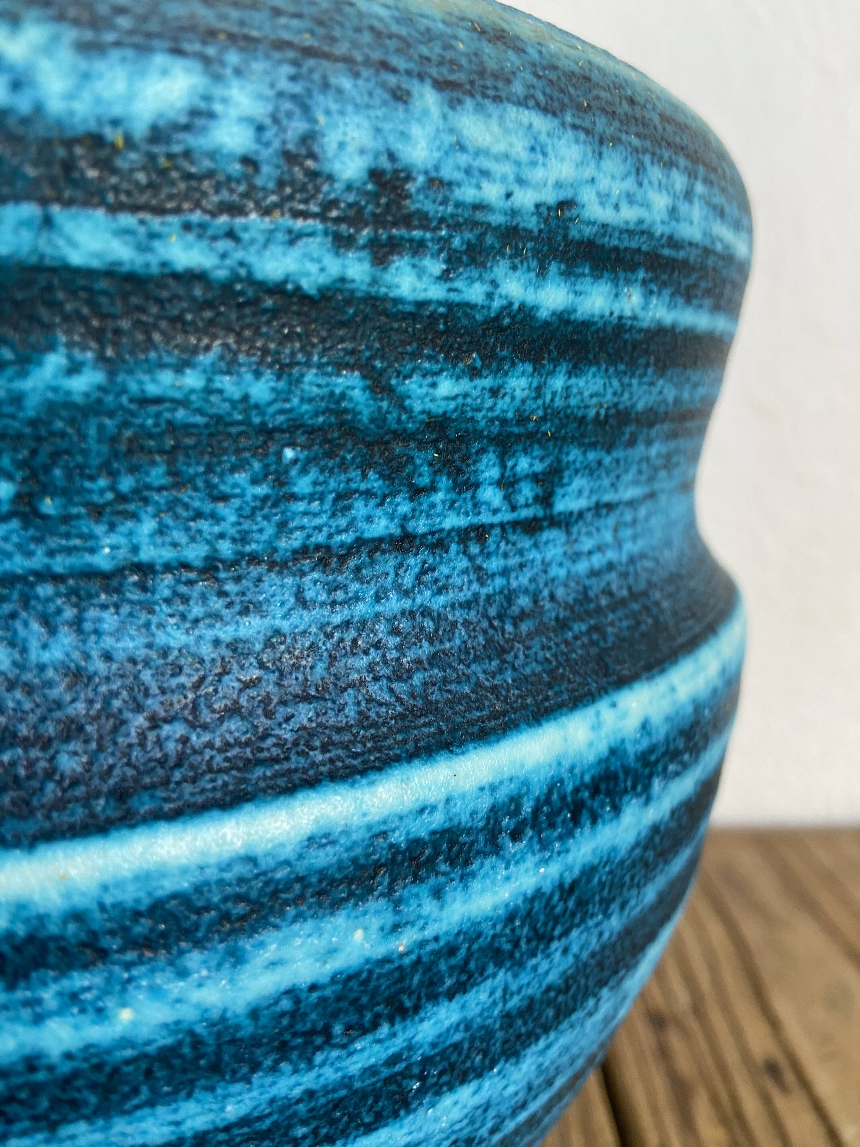 Vase or plant pot Accolay series "Gauloise"