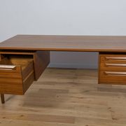 Mid-Century Teak Desk by I.B Kofod-Larsen for Seffle Möbelfabrik, Sweden, 1950s