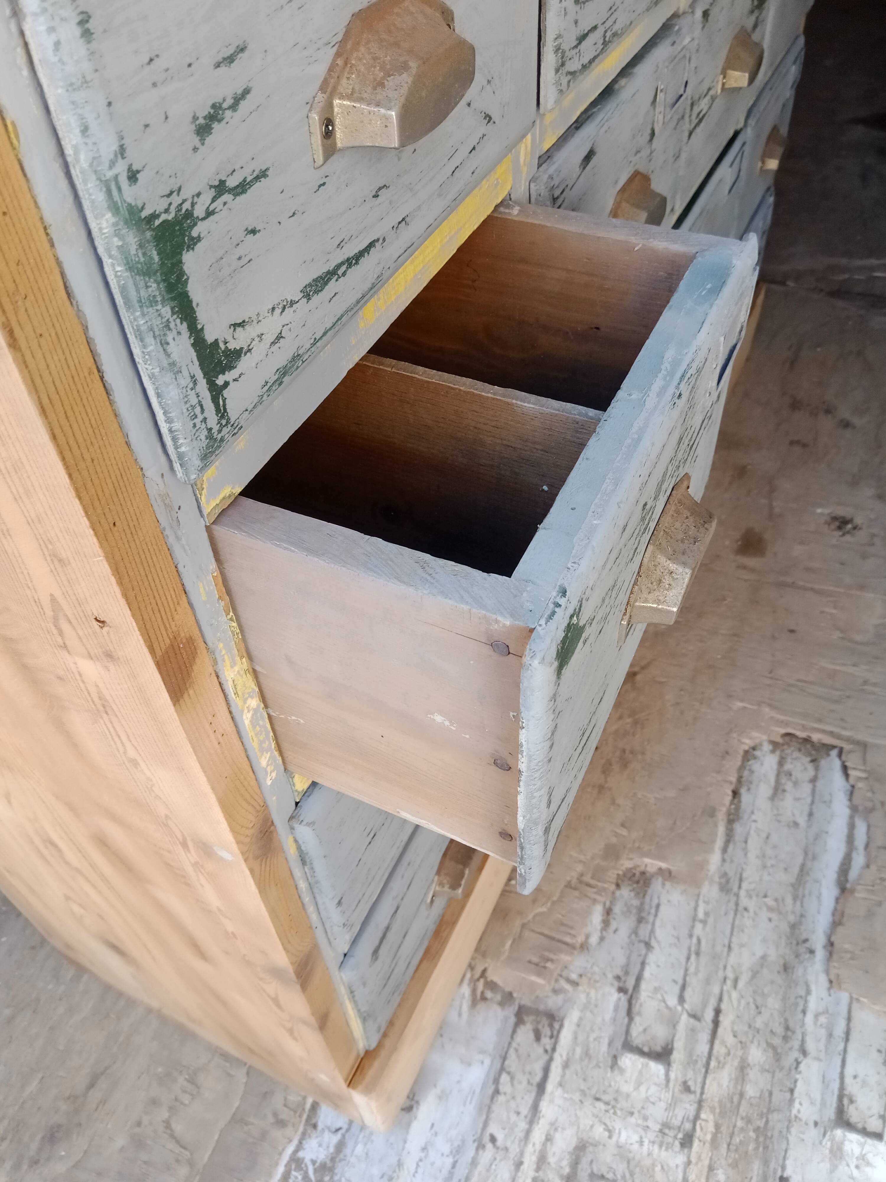 Workshop furniture
