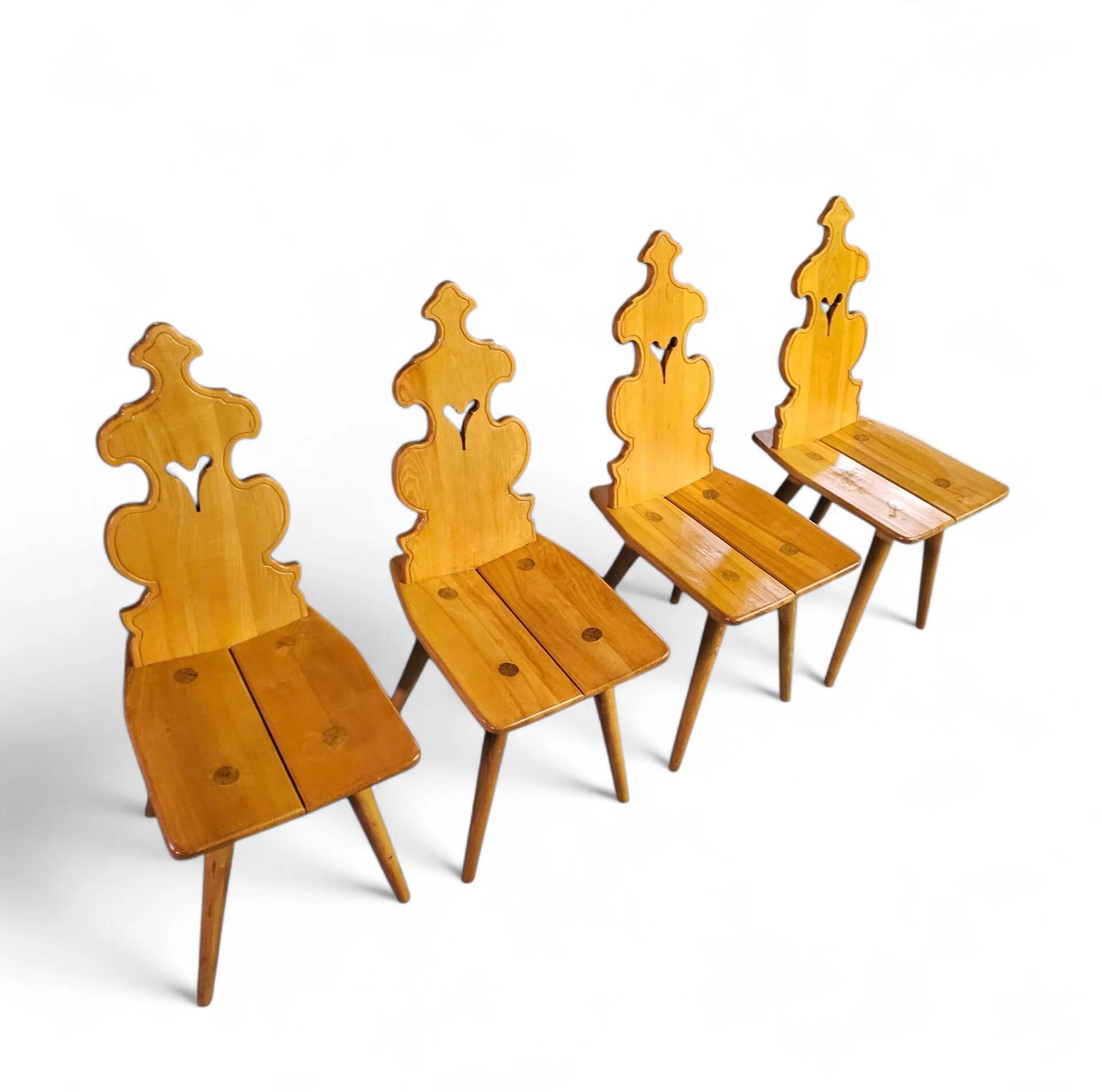 Chaises et table Cepelia Tiroler, ensemble de 5 pièces, Pologne, années 1960, marquées.