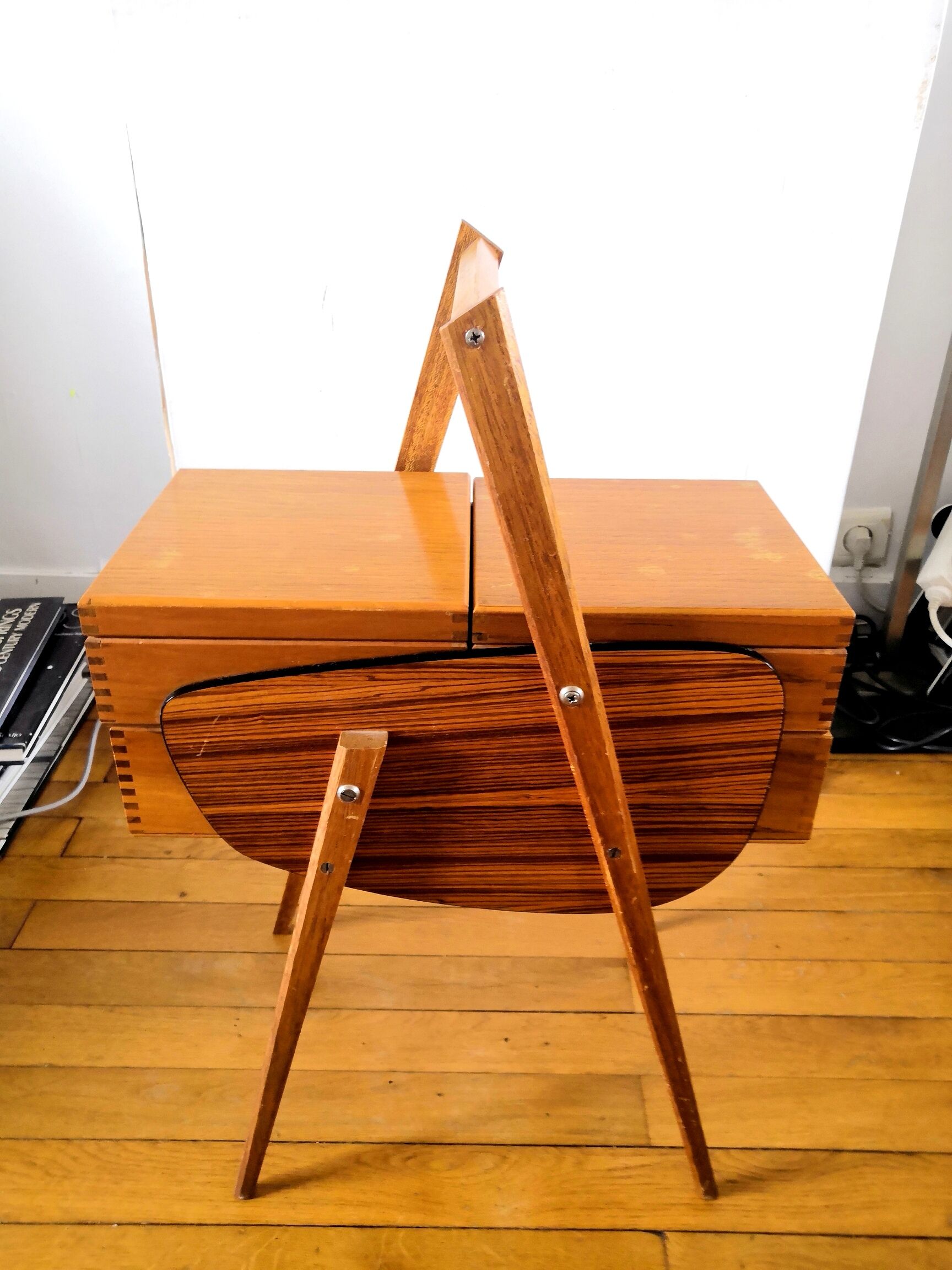 Travailleuse pieds compas bois et formica design années 50 - 60