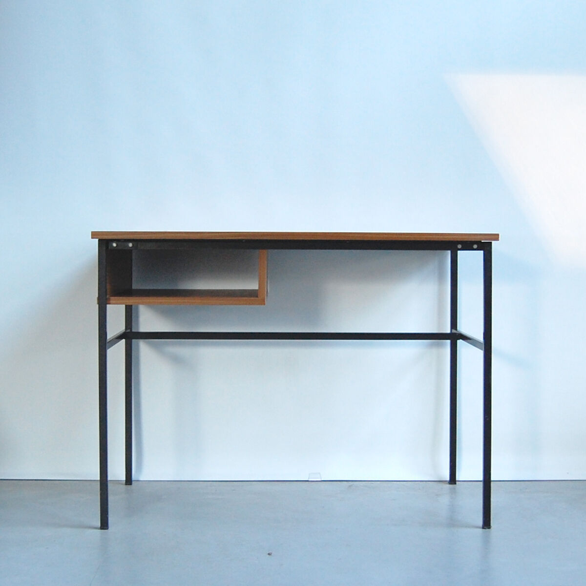Office "Junior" by Pierre Guariche for Meurop