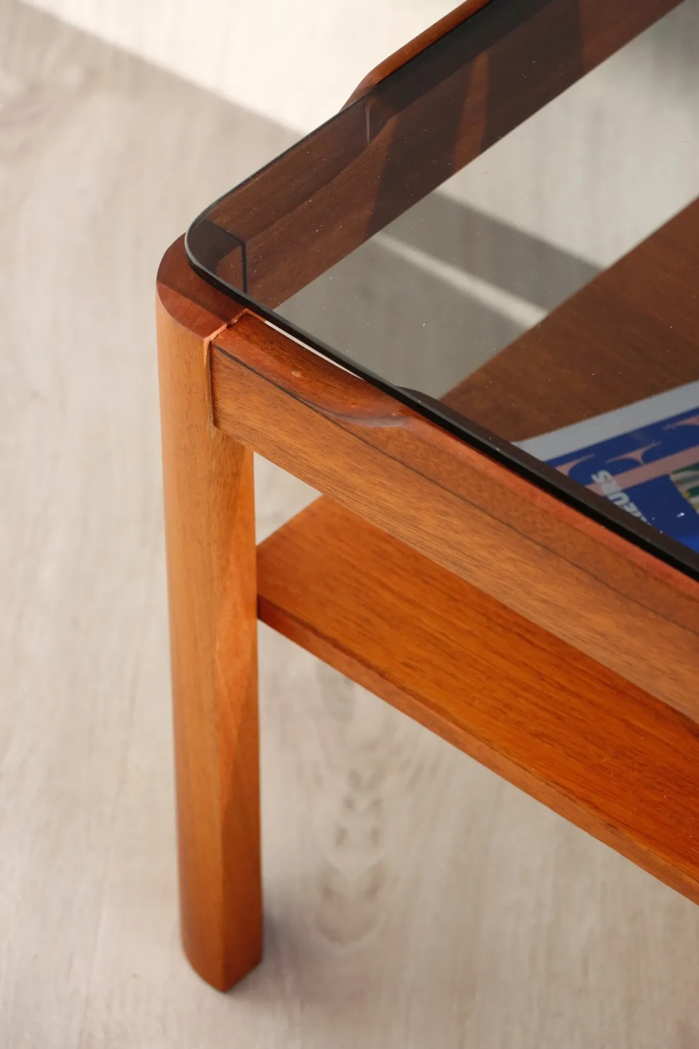 Vintage rectangular coffee table – Solid teak – Myer