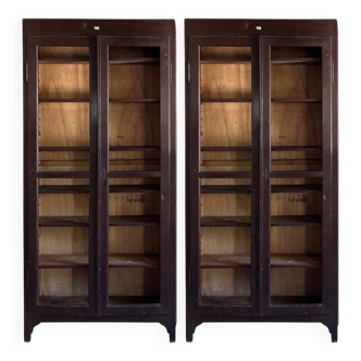 Italian Brown and Burgundy Lacquered Display Cabinets, 1890s, Set of 2